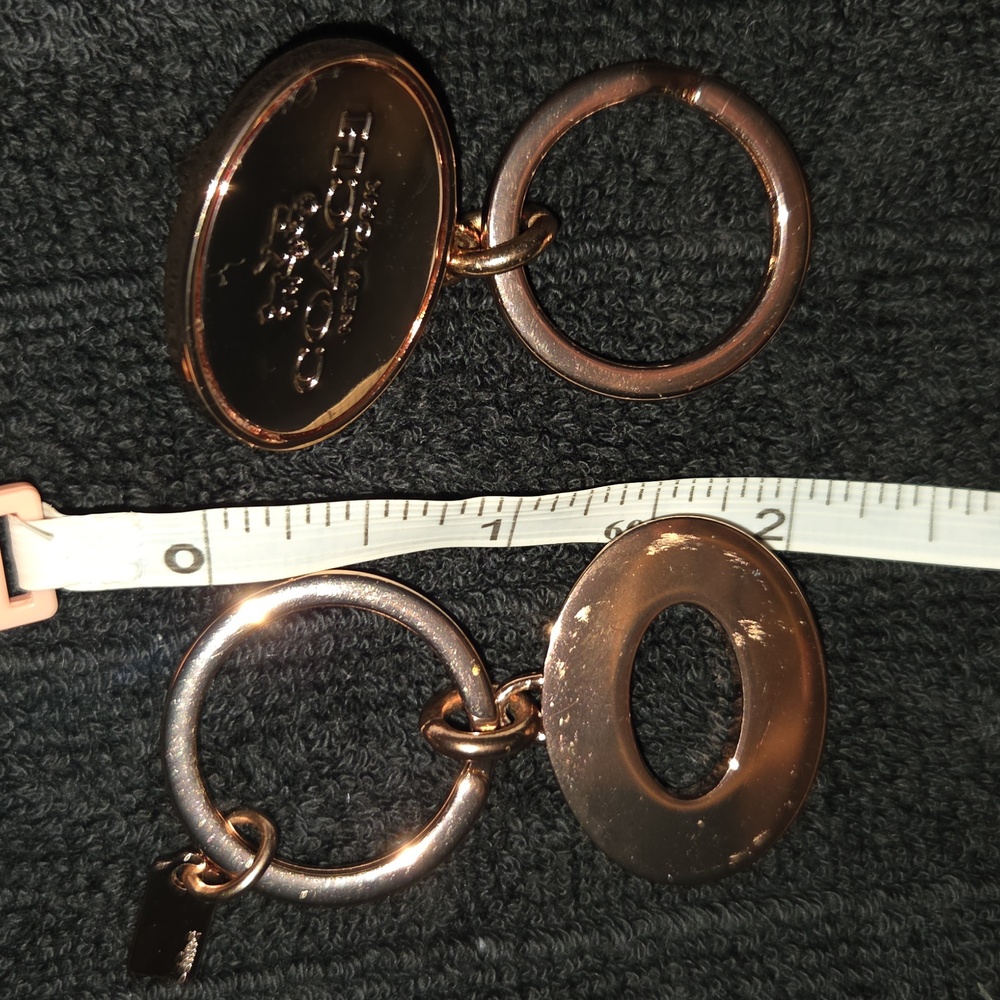 RoseGold Keychain Set - Picture 4 of 14